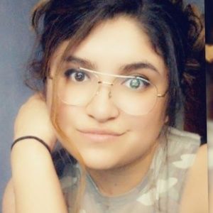 Meet your Posher, Bianca
